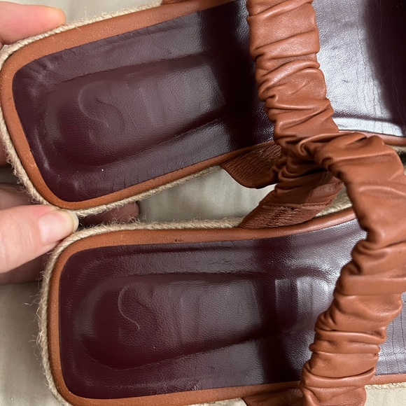 NEW STAUD brown cognac leather ruched espadrilles sandals - Picture 2 of 4